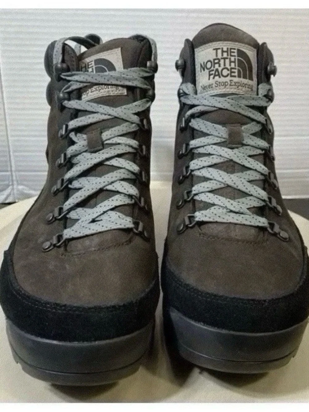 The North Face Back To Berkeley IV Waterproof Hiking Boots Snow Winter 14 NWT!